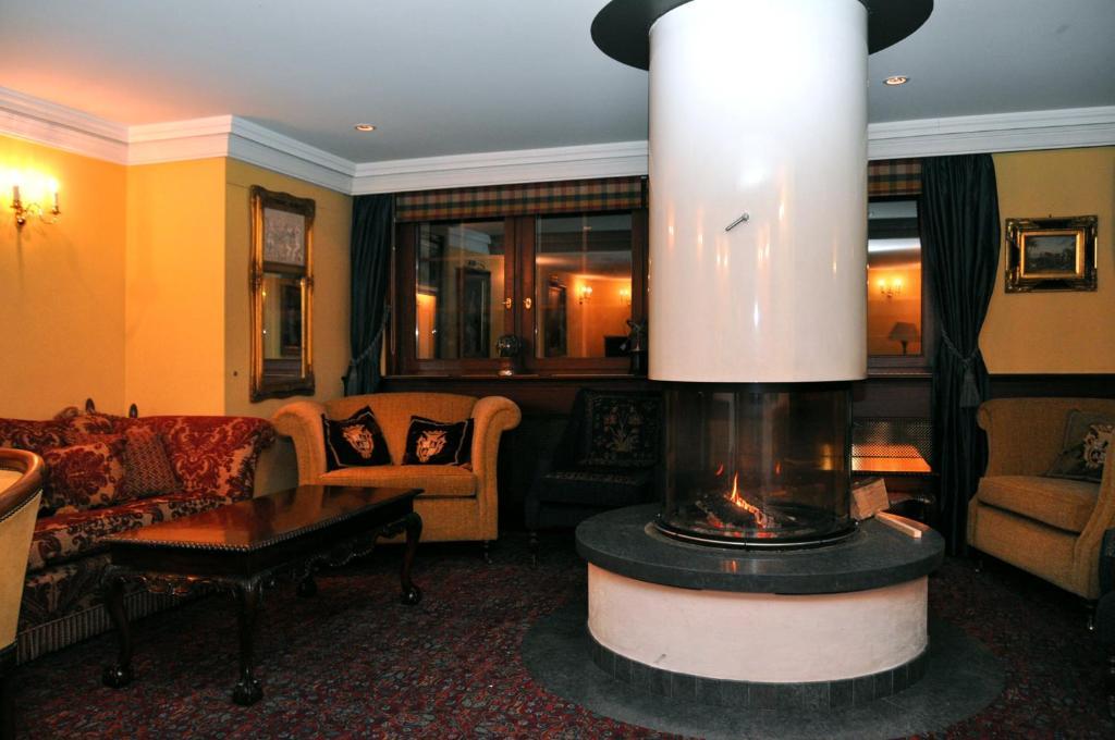 Hotel De La Paix Champéry Extérieur photo